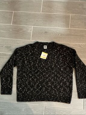 Anne Klein Black & Gold Speckled Crewneck Sweater Women’s Sz Medium NWT